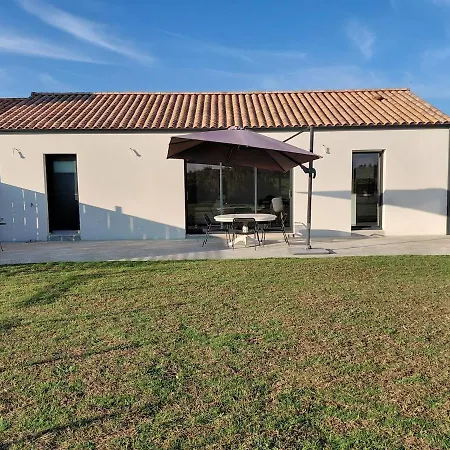 Du Champ Aise * Montaigu-Vendee